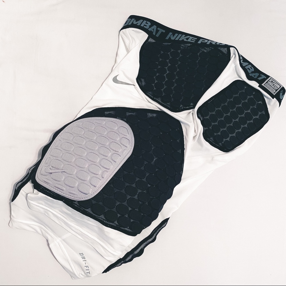 Nike Pro Hyperstrong Football Shorts XL